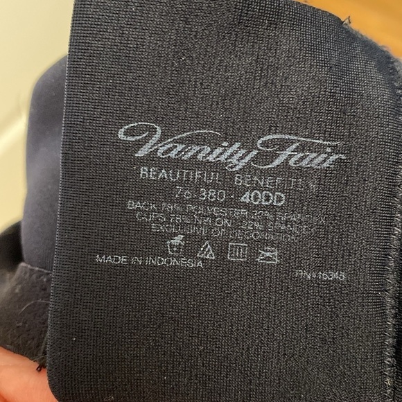 Vanity Fair Beautiful Benefits lightly Padded underwire full coverage Bra 40DD - Picture 6 of 6